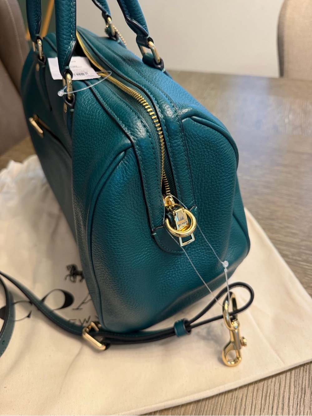 AUTHENTIC BNWT Coach Large Emerald Rowan - Includes Dust Bag - Picture 6 of 7